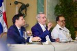 Presidente Abinader reafirma respaldo a la clase artística y escucha propuestas del sector cultural