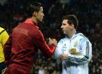Las caras de Messi, Ronaldo y Neymar decoran las calles de Calcuta por el Mundial
