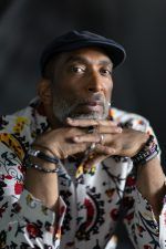Chichí Peralta recibirá el Premio a la Excelencia Musical durante la Semana Anual Latin Grammy