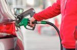 Gobierno aumentará 6 y 3 pesos a las gasolinas y gasoil este viernes