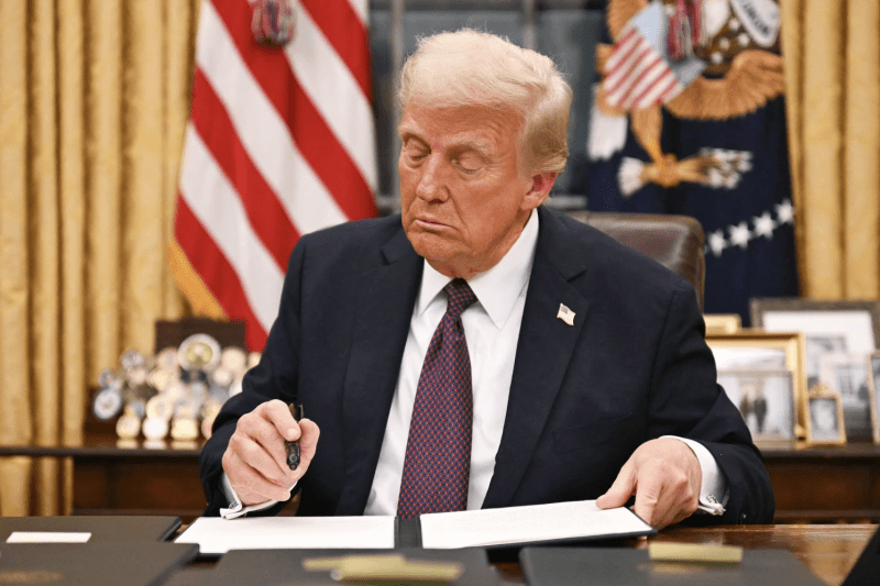Juez federal anula política de Trump contra inmigrantes de 39 países Juez federal anula política de Trump contra inmigrantes de 39 países