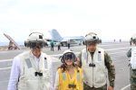 Autoridades dominicanas junto a embajadora Leah Campos visitan portaaviones de Estados Unidos