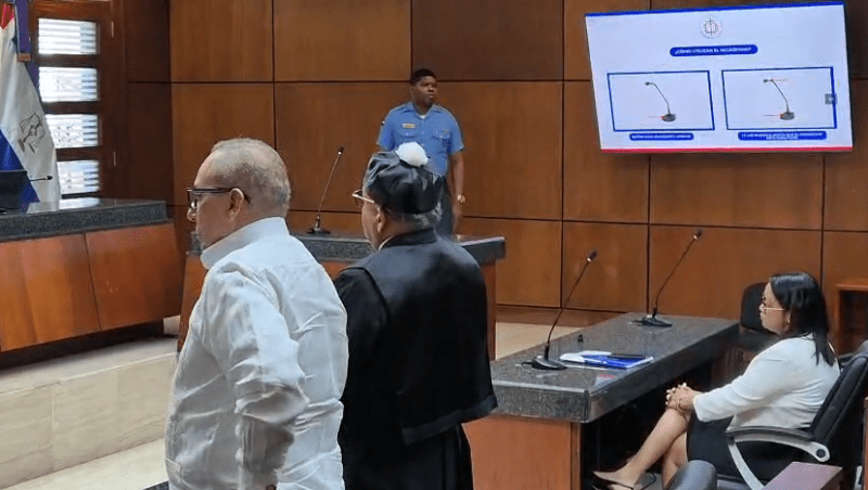 Aplazan vista de conciliación entre abogado Carlos Balcácer y la magistrada Mirna Ortiz
