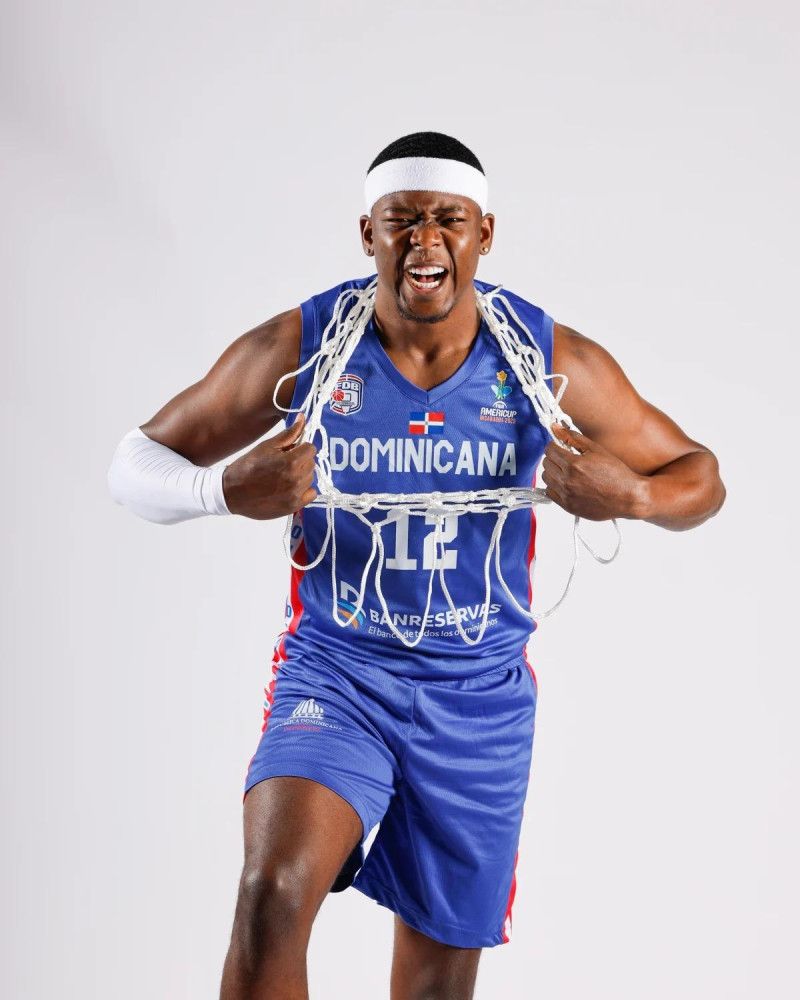 Ángel Delgado y David Jones con chance de jugar en próxima ventana de la FIBA