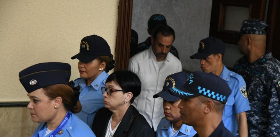 Caso Jet Set: Maribel y Antonio Espaillat irán a juicio de fondo por homicidio involuntario Caso Jet Set: Maribel y Antonio Espaillat irán a juicio de fondo por homicidio involuntario