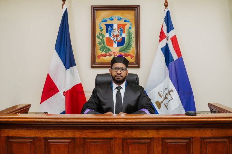 Juez dispone inmovilización de bienes de los hermanos Espaillat por hasta 500 millones de pesos Juez dispone inmovilización de bienes de los hermanos Espaillat por hasta 500 millones de pesos