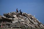 Venezuela recibe más de 1,600 rescatistas internacionales tras terremotos de magnitud 7.2 y 7.5