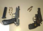 Policía ocupa cuatro armas y arresta a tres hombres en operativos realizados en Santiago y La Vega