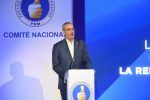 Valoración de Abinader es de 48,7 % de favorabilidad y un 48,1 % negativa, según sondeo