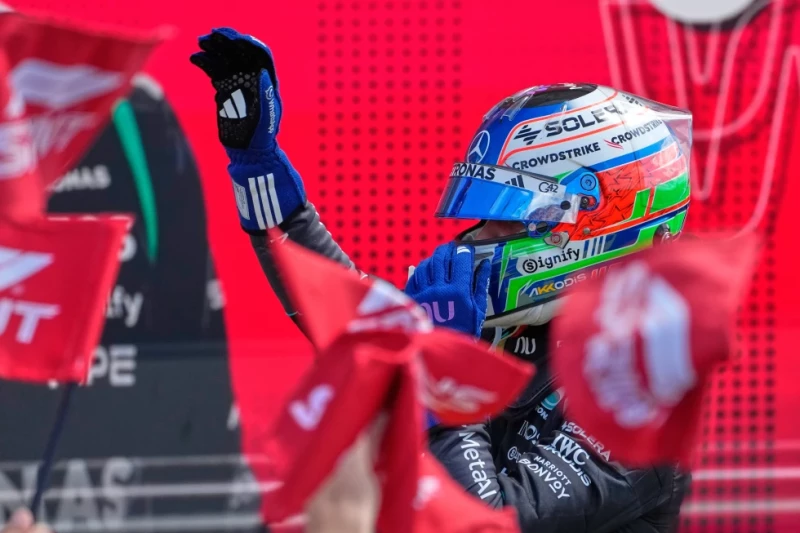 Antonelli supera a Hamilton en el sprint del Gran Premio de Gran Bretaña