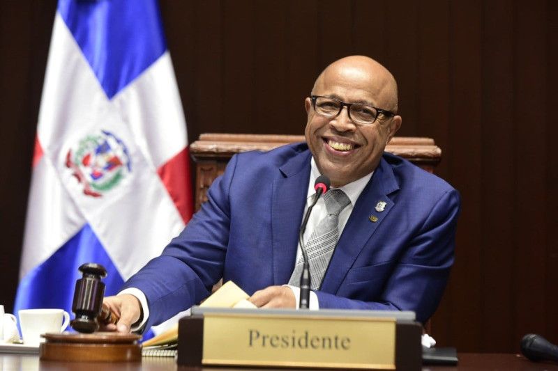 Cámara de Diputados estima que aprobará antes del sábado modificaciones al nuevo Código Penal Cámara de Diputados estima que aprobará antes del sábado modificaciones al nuevo Código Penal