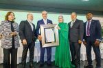 Abinader destaca apoyo al comercio y anuncia nuevas obras para responder al crecimiento de Santiago