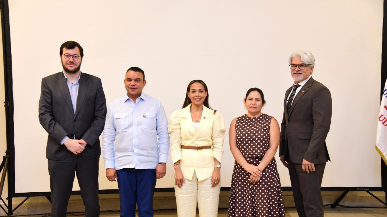 Salud Pública evalúa la red de servicios de salud en tres provincias de la región Yuma