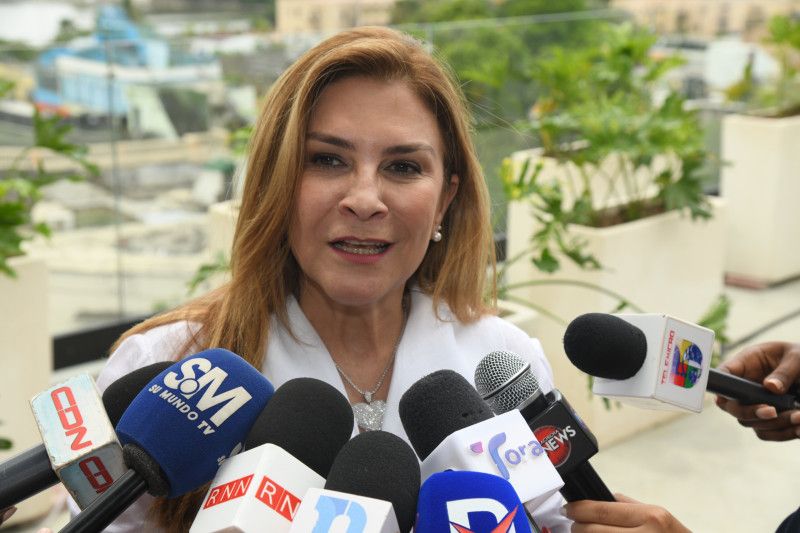 Carolina Mejía destaca recuperación de más de 220 parques y plazas en el Distrito Nacional