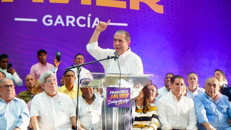 Francisco Javier se queja de que “¿ni por cortesía?” páginas del PLD publicaron noticias de debate