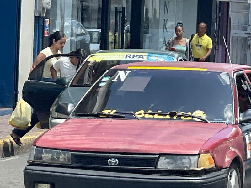 Se mantiene alza de los precios del pasaje en Santiago