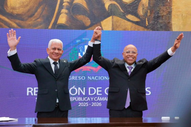 PRM ratifica a De los Santos y  Pacheco al frente del Congreso Nacional