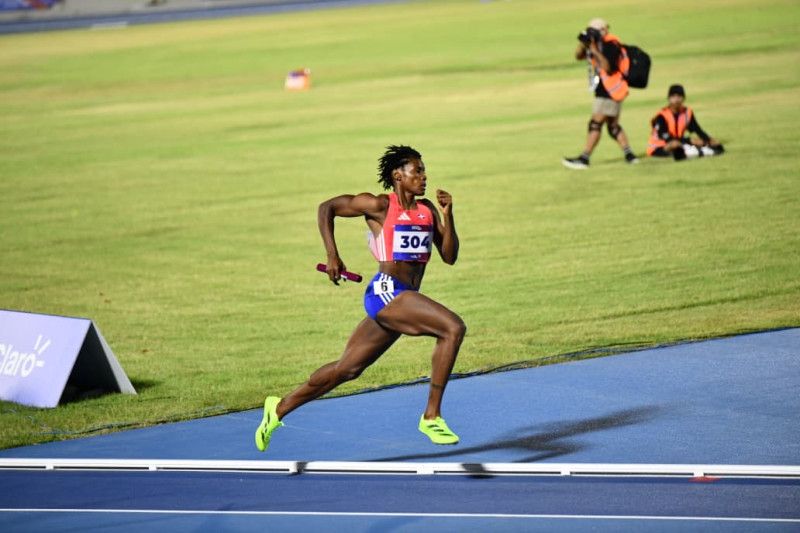 ¿Por qué a “última hora” Marileidy Paulino decidió correr en el relevo mixto?