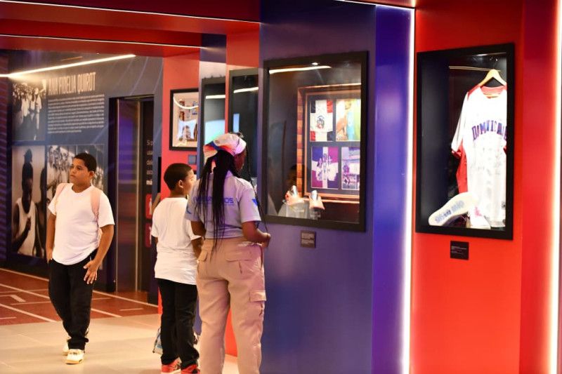 Un memorable paseo por la historia de los JCC