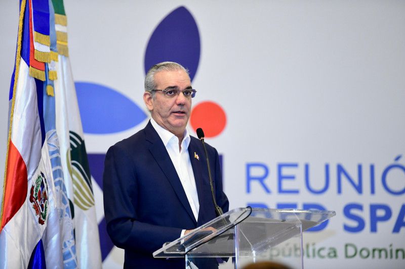 “El hambre se derrota trabajando todos juntos”, dice Abinader en apertura de XI Reunión Red SPAA