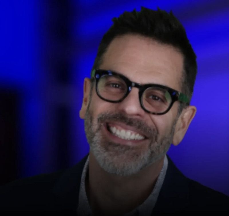 Muere el periodista José Suárez, presidente de Telemundo Orlando, en un accidente aéreo en Kenia Muere el periodista José Suárez, presidente de Telemundo Orlando, en un accidente aéreo en Kenia