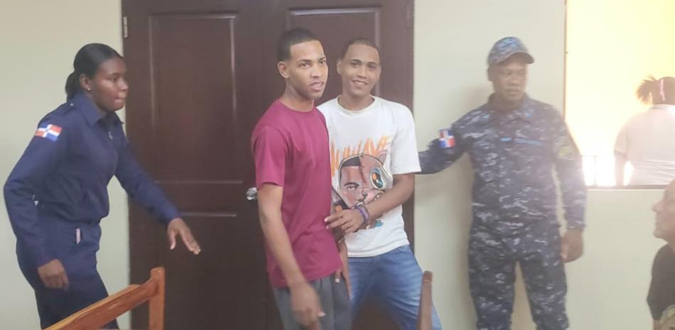 Ocoa: Dejan en libertad a dos hombres acusados de matar a palos a Espeditin Diaz Ocoa: Dejan en libertad a dos hombres acusados de matar a palos a Espeditin Diaz