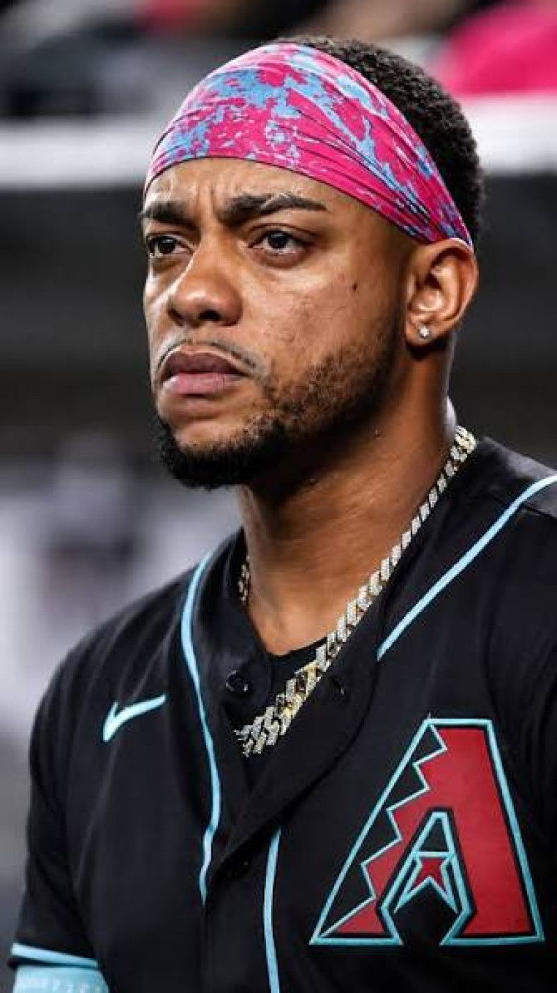Ketel Marte se reúne con ejecutivos de los D-Backs y es colocado en la lista de lesionados Ketel Marte se reúne con ejecutivos de los D-Backs y es colocado en la lista de lesionados