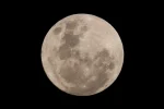 China anuncia el retraso de una misión lunar debido a las “condiciones de lanzamiento”