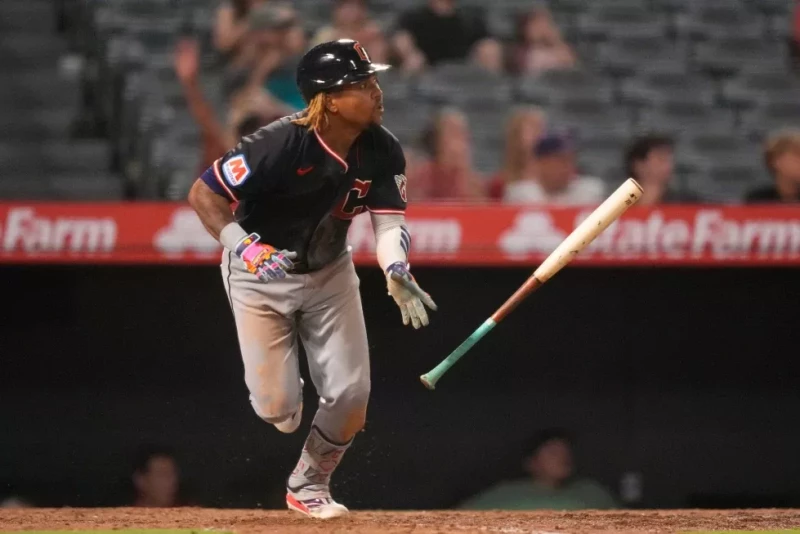 José Ramírez remolca 5 y los Guardianes vencen a los Angelinos en 10 innings José Ramírez remolca 5 y los Guardianes vencen a los Angelinos en 10 innings