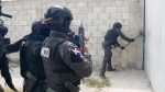 Tres detenidos y presunta cocaína incautada en SPM