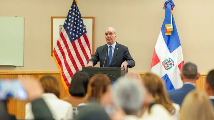 Abinader destaca empoderamiento de comunidad dominicana en Estados Unidos