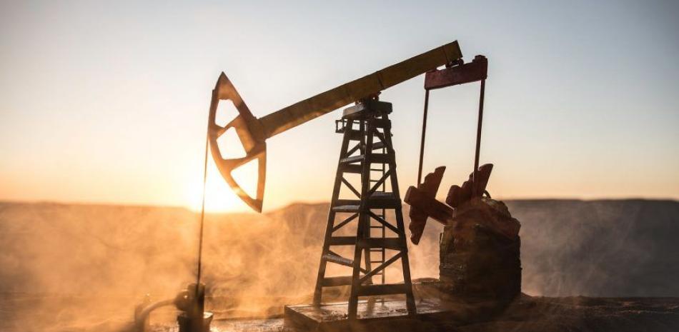 Alza del crudo WTI amenaza estabilidad económica, se cotiza por encima de US$96.00