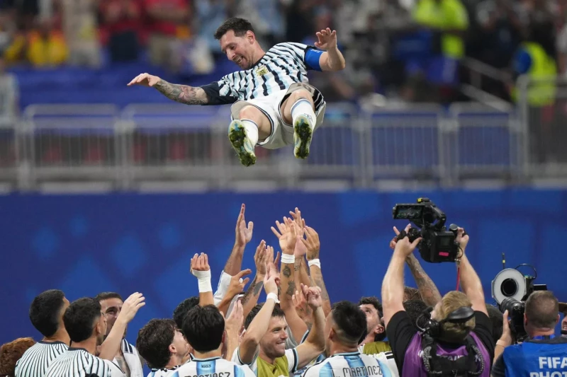 ¿Qué le espera al fútbol de Argentina tras el retiro de Lionel Messi? ¿Qué le espera al fútbol de Argentina tras el retiro de Lionel Messi?