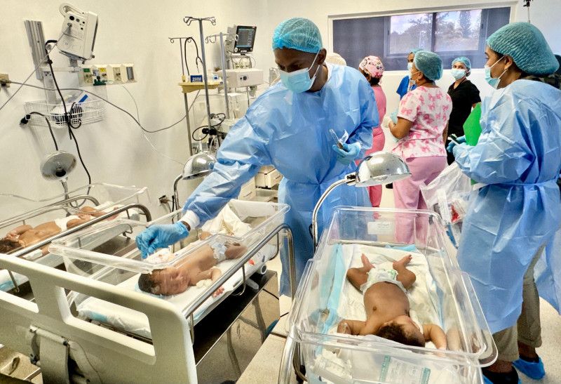 Investigan presencia de bacteria en hospital de Monte Plata