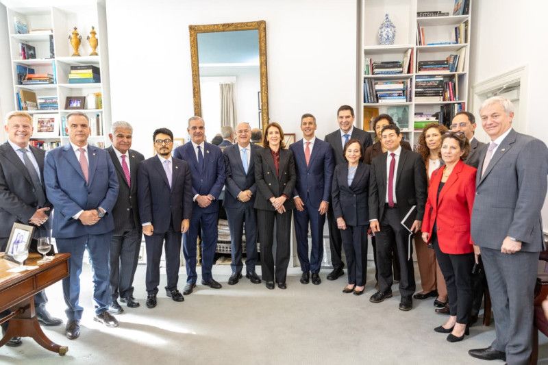 Abinader participa en diálogo sobre IA del BID; destaca necesidad de estrategia para América Latina Abinader participa en diálogo sobre IA del BID; destaca necesidad de estrategia para América Latina
