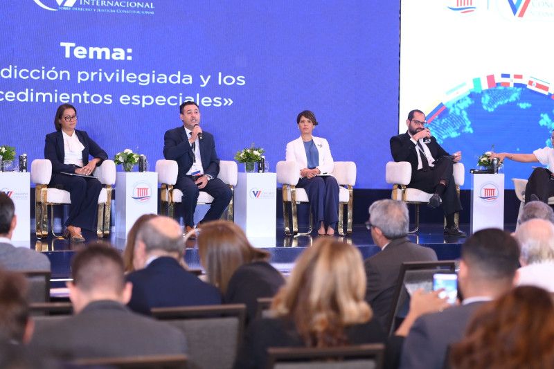 Examinan garantías procesales y reformas normativas durante segunda jornada de congreso del TC Examinan garantías procesales y reformas normativas durante segunda jornada de congreso del TC