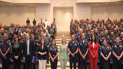 Policía Nacional suma agentes a consulta para prevenir la violencia contra las mujeres