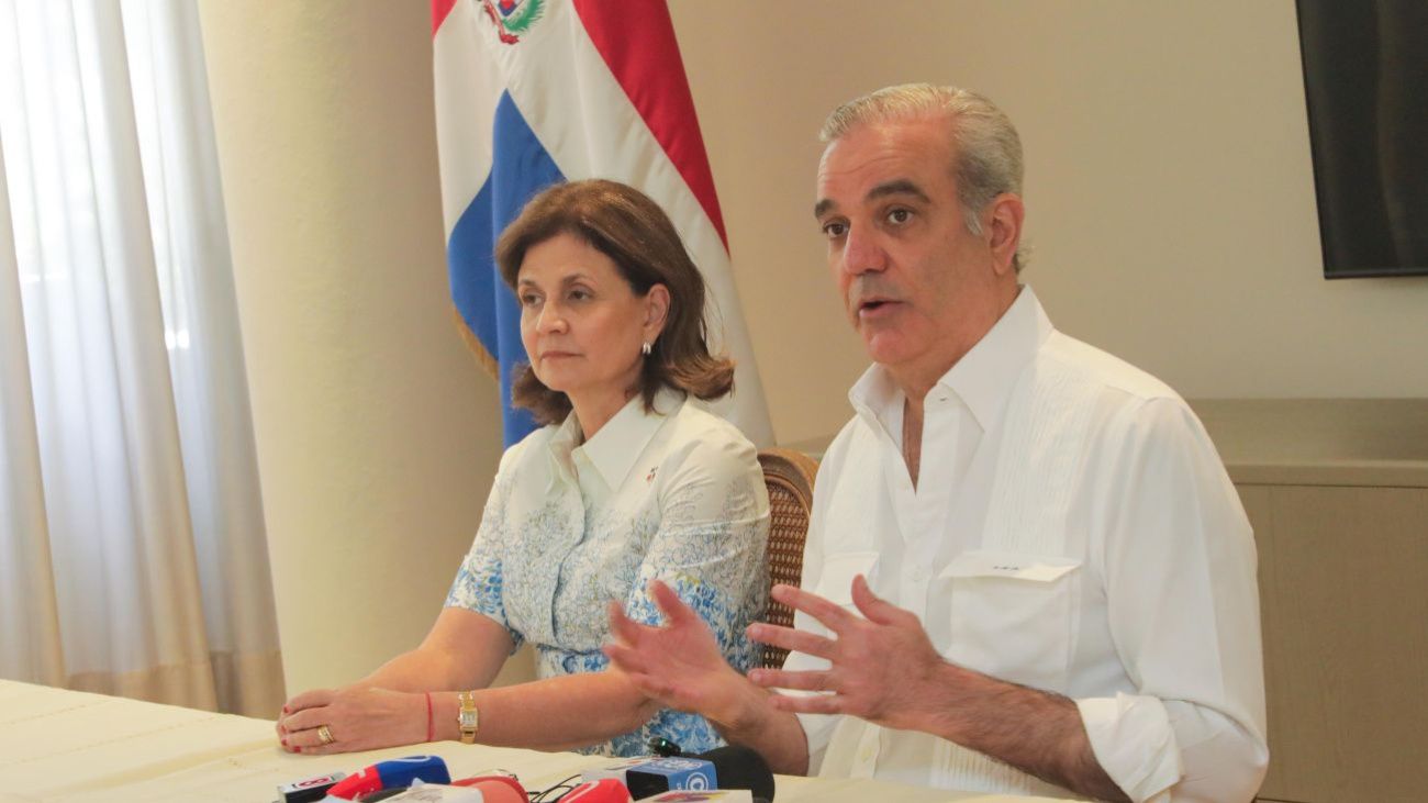 Abinader anuncia ampliación de la carretera hacia Licey al Medio