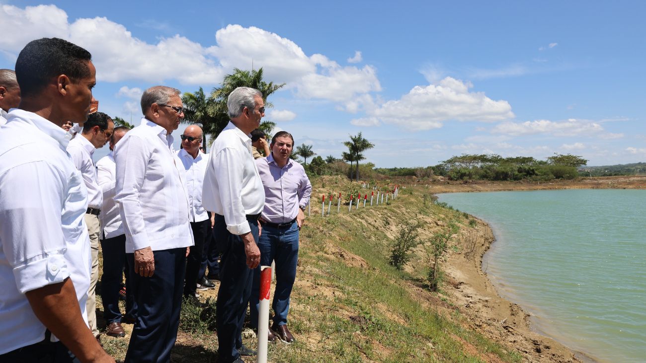 Abinader visita Punta Bergantín, proyecto turístico de 9.6 millones metros cuadrados Abinader visita Punta Bergantín, proyecto turístico de 9.6 millones metros cuadrados