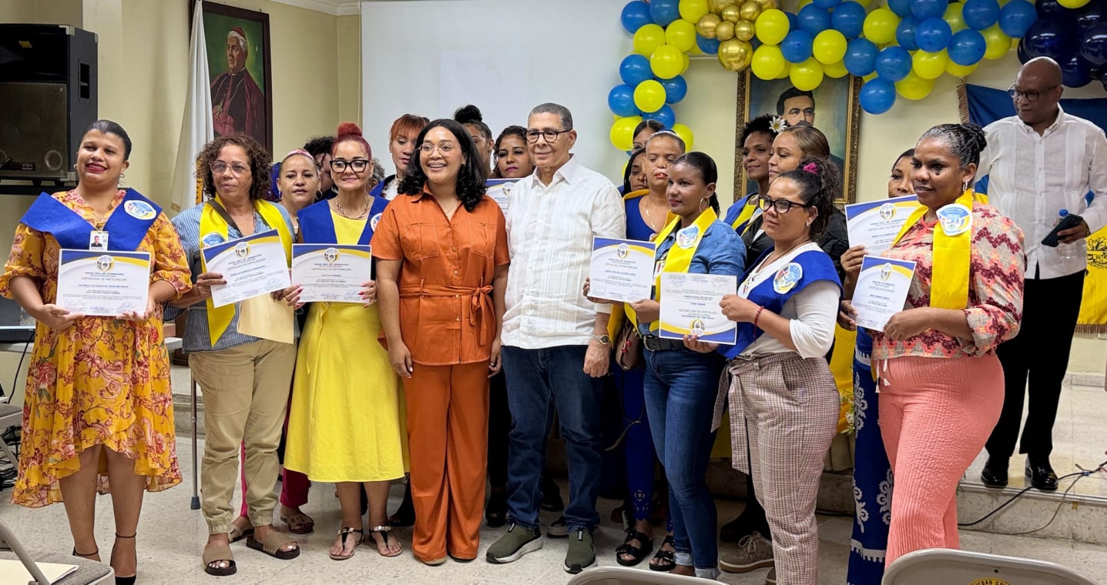 Hogar Crea certifica a 22 mujeres durante proceso de recuperación
