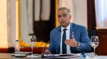 El Gobierno mantiene congelada la tarifa eléctrica y refuerza subsidios