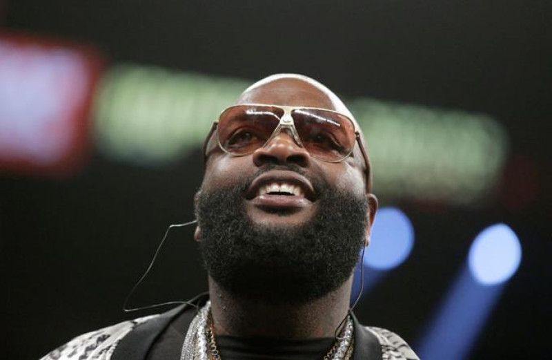 Detienen al rapero estadounidense Rick Ross acusado de agredir a su pareja en EE.UU.
