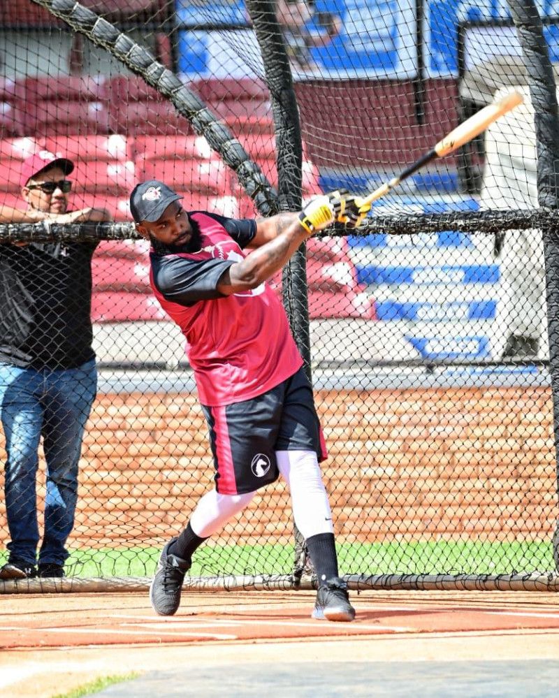 Marcell Ozuna se integraciones a los entrenamientos de los Gigantes del Cibao