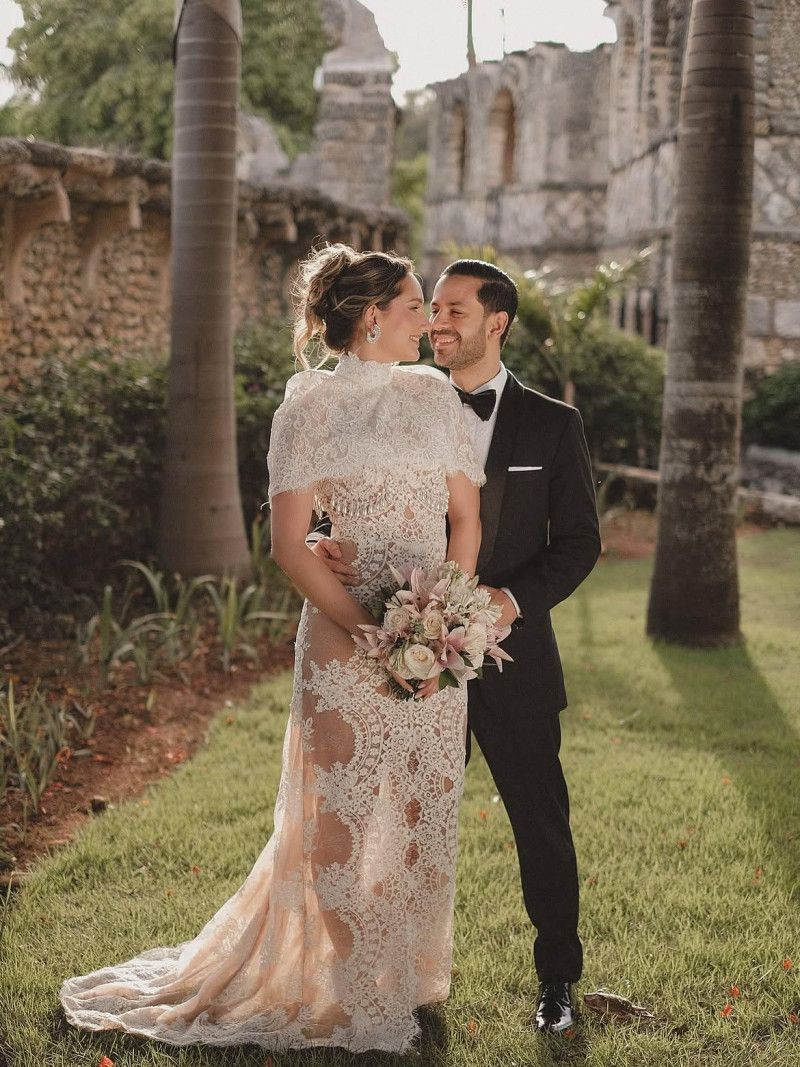 Carlos Durán y Zoe Roberta convierten su historia de amor en un matrimonio Carlos Durán y Zoe Roberta convierten su historia de amor en un matrimonio