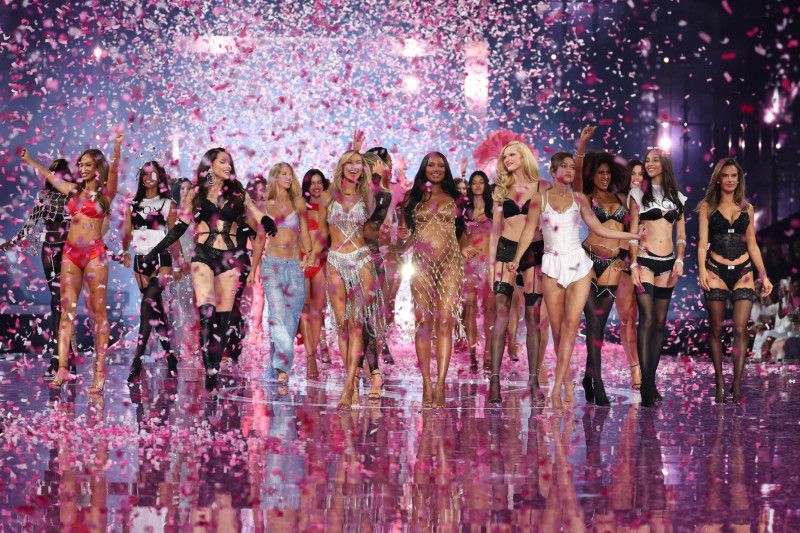 ¿Cómo surgió el Victoria’s Secret Fashion Show? ¿Cómo surgió el Victoria’s Secret Fashion Show?