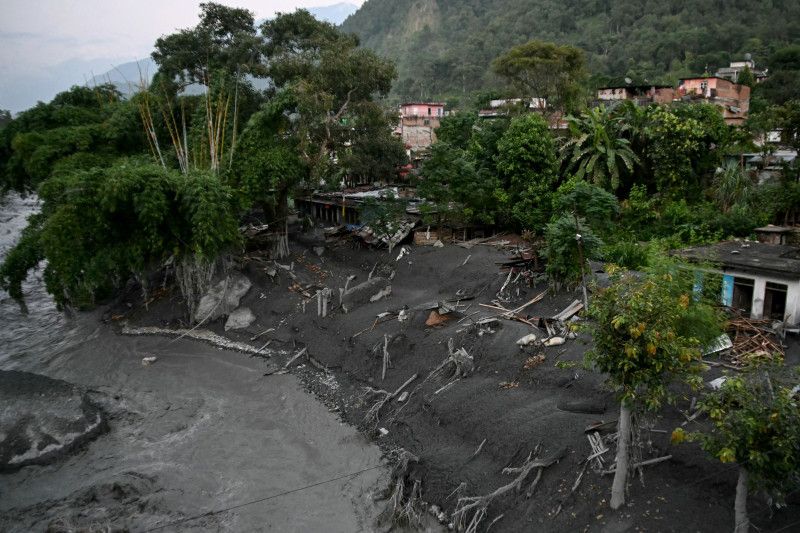Reciente deslave en Nepal fue causado por el colapso de un glaciar Reciente deslave en Nepal fue causado por el colapso de un glaciar