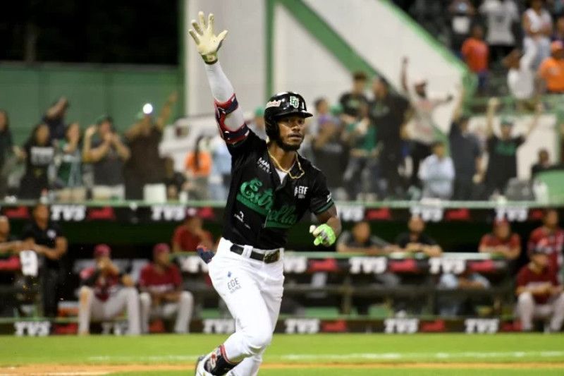 Los Toros y las Estrellas fortalecidos para el béisbol invernal