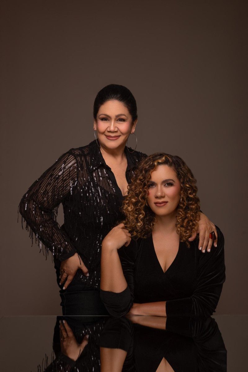Maridalia Hernández y Laura Rivera en concierto con “Que canten ellas”