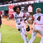 Los Gigantes dejan en el terreno a los Toros en 10 entradas gracias a un error