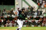 Con jonrones de Tapia y Prieto, Estrellas completan barrida a Gigantes